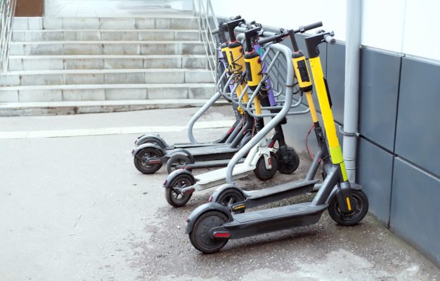 Assurer une trottinette éléctrique en cas de dommages causés à un tiers ?